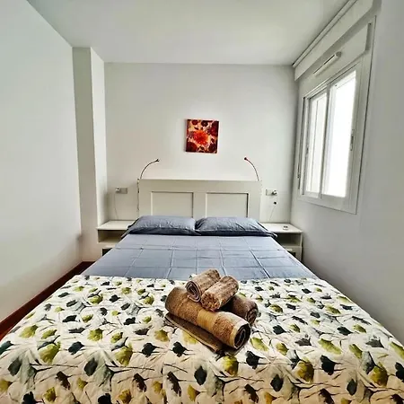 Centrico Y Con Encanto *